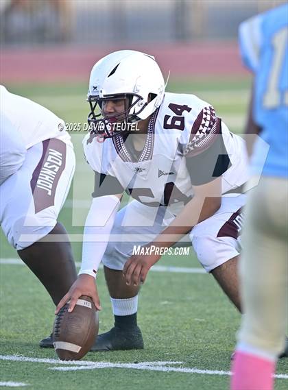 Thumbnail 2 in JV: Johnson @ Burbank photogallery.