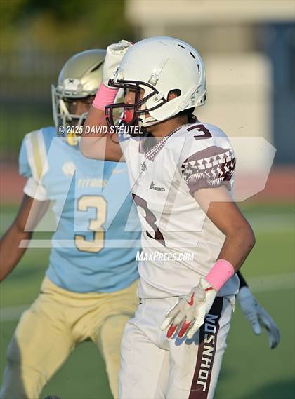 Thumbnail 2 in JV: Johnson @ Burbank photogallery.