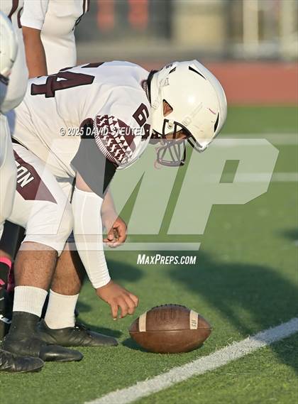 Thumbnail 2 in JV: Johnson @ Burbank photogallery.