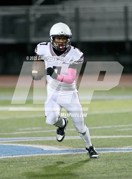 Thumbnail 1 in JV: Johnson @ Burbank photogallery.