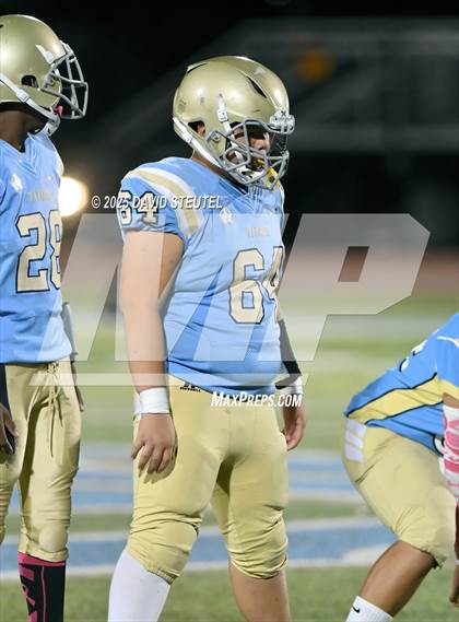 Thumbnail 3 in JV: Johnson @ Burbank photogallery.