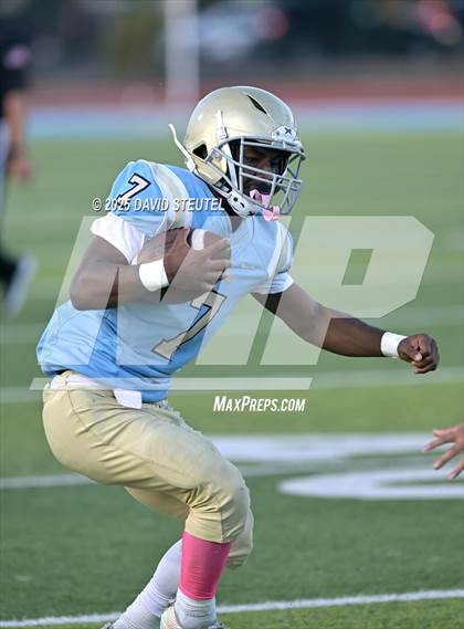 Thumbnail 1 in JV: Johnson @ Burbank photogallery.