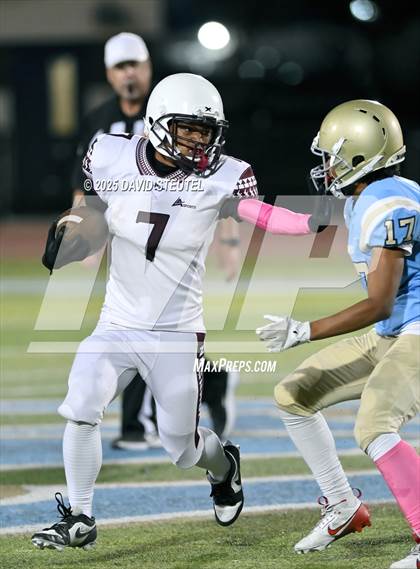 Thumbnail 2 in JV: Johnson @ Burbank photogallery.