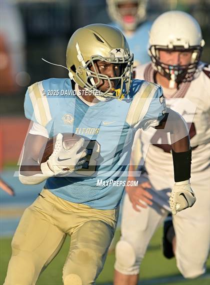 Thumbnail 1 in JV: Johnson @ Burbank photogallery.