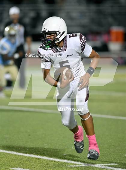 Thumbnail 1 in JV: Johnson @ Burbank photogallery.