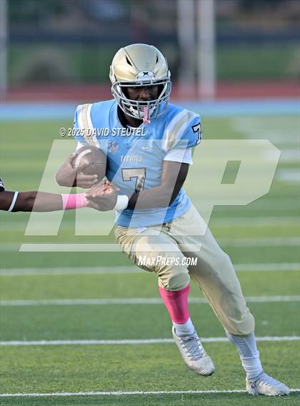 Thumbnail 2 in JV: Johnson @ Burbank photogallery.