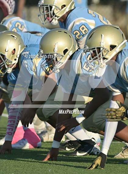 Thumbnail 2 in JV: Johnson @ Burbank photogallery.