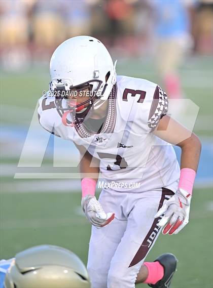 Thumbnail 2 in JV: Johnson @ Burbank photogallery.