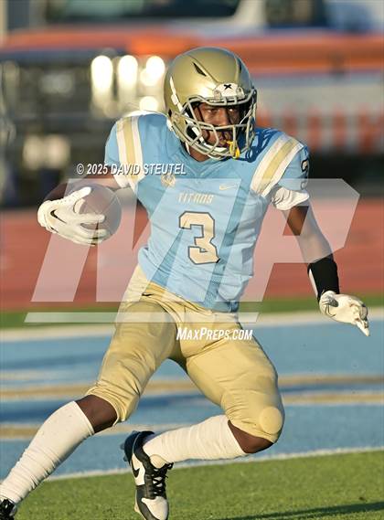 Thumbnail 2 in JV: Johnson @ Burbank photogallery.