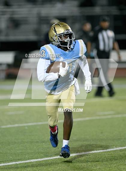 Thumbnail 2 in JV: Johnson @ Burbank photogallery.