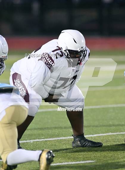 Thumbnail 2 in JV: Johnson @ Burbank photogallery.