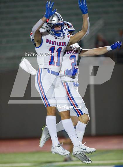 Thumbnail 2 in Westlake vs Weslaco East (UIL 6A Quarterfinal Playoff) photogallery.