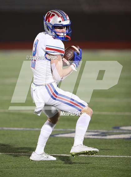 Thumbnail 3 in Westlake vs Weslaco East (UIL 6A Quarterfinal Playoff) photogallery.