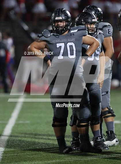 Thumbnail 2 in Westlake vs Weslaco East (UIL 6A Quarterfinal Playoff) photogallery.