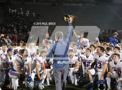 Thumbnail 2 in Westlake vs Weslaco East (UIL 6A Quarterfinal Playoff) photogallery.
