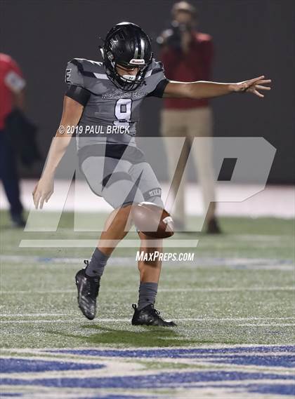Thumbnail 1 in Westlake vs Weslaco East (UIL 6A Quarterfinal Playoff) photogallery.
