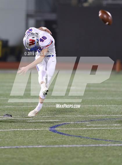 Thumbnail 1 in Westlake vs Weslaco East (UIL 6A Quarterfinal Playoff) photogallery.