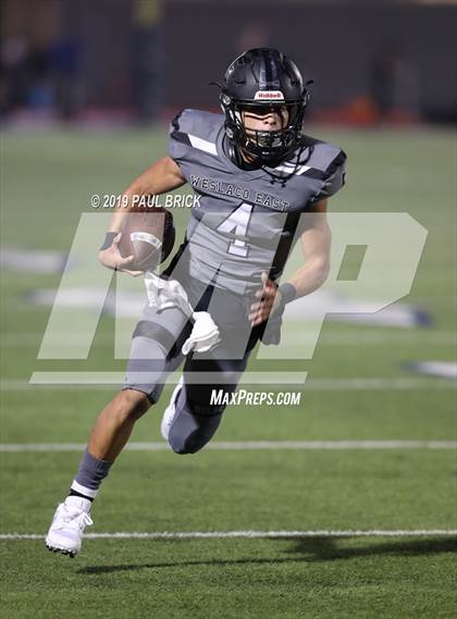 Thumbnail 3 in Westlake vs Weslaco East (UIL 6A Quarterfinal Playoff) photogallery.