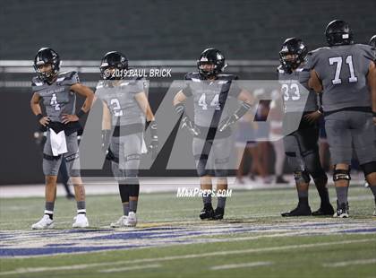 Thumbnail 3 in Westlake vs Weslaco East (UIL 6A Quarterfinal Playoff) photogallery.