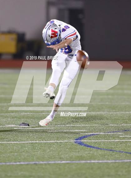 Thumbnail 3 in Westlake vs Weslaco East (UIL 6A Quarterfinal Playoff) photogallery.