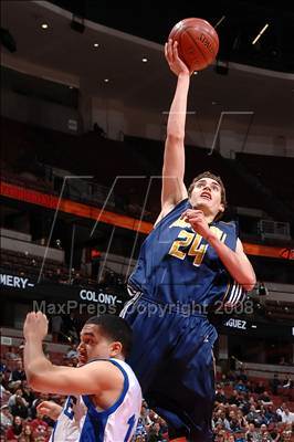 Thumbnail 3 in Price vs. Campbell Hall (CIF SS DIIIAA Final) photogallery.