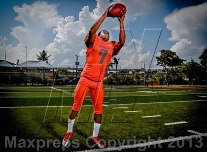 Thumbnail 1 in Washington (Preseason Top 25 Photo Shoot)  photogallery.