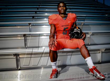 Thumbnail 1 in Washington (Preseason Top 25 Photo Shoot)  photogallery.