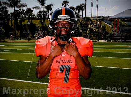 Thumbnail 2 in Washington (Preseason Top 25 Photo Shoot)  photogallery.