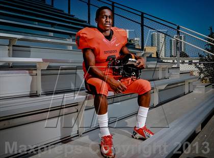 Thumbnail 1 in Washington (Preseason Top 25 Photo Shoot)  photogallery.