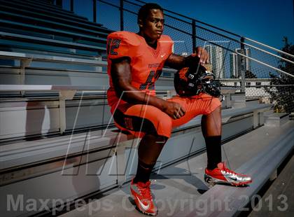 Thumbnail 2 in Washington (Preseason Top 25 Photo Shoot)  photogallery.