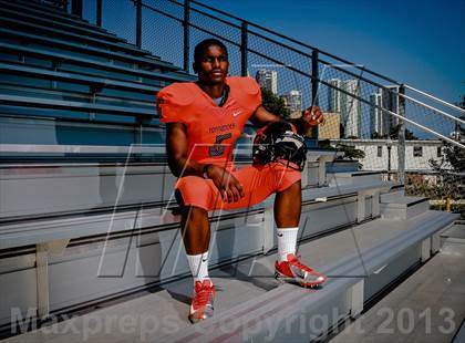 Thumbnail 3 in Washington (Preseason Top 25 Photo Shoot)  photogallery.