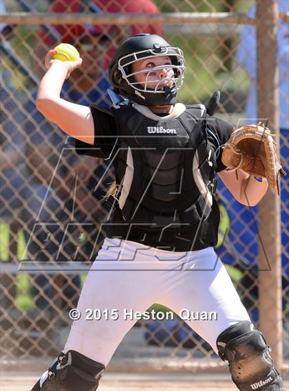 Thumbnail 2 in Los Alamitos (Red) vs. Villa Park photogallery.