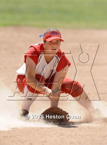 Thumbnail 1 in Los Alamitos (Red) vs. Villa Park photogallery.