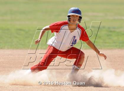 Thumbnail 2 in Los Alamitos (Red) vs. Villa Park photogallery.