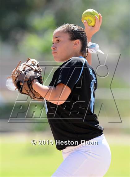 Thumbnail 3 in Los Alamitos (Red) vs. Villa Park photogallery.