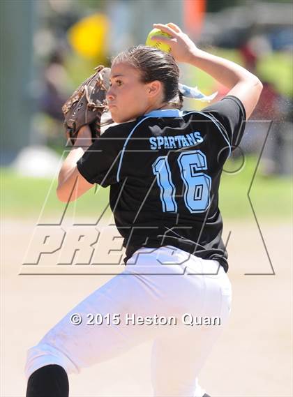 Thumbnail 2 in Los Alamitos (Red) vs. Villa Park photogallery.