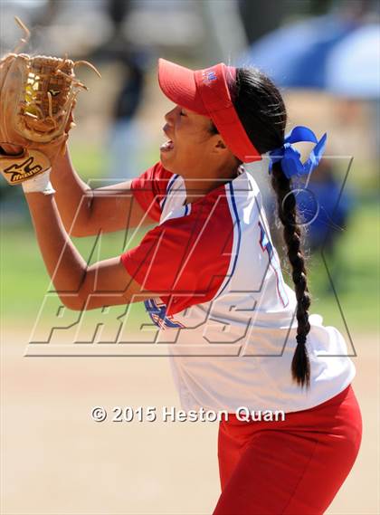 Thumbnail 1 in Los Alamitos (Red) vs. Villa Park photogallery.
