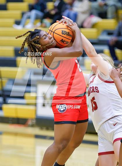 Thumbnail 3 in Dutchtown vs. Alpharetta (Chuck Miller Classic) photogallery.