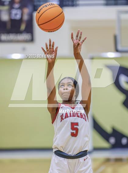 Thumbnail 3 in Dutchtown vs. Alpharetta (Chuck Miller Classic) photogallery.