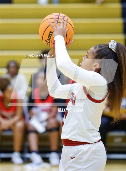 Thumbnail 2 in Dutchtown vs. Alpharetta (Chuck Miller Classic) photogallery.