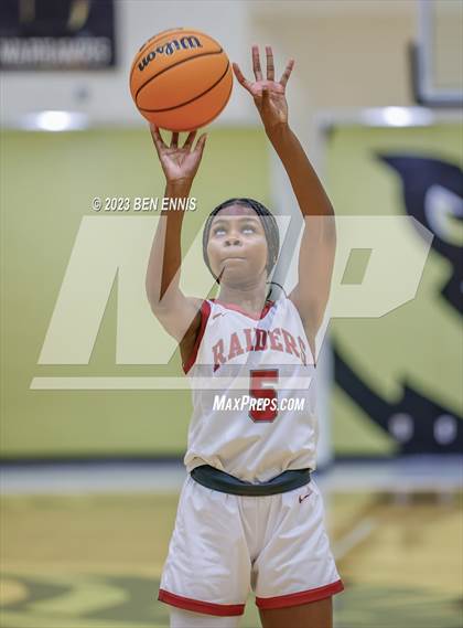Thumbnail 2 in Dutchtown vs. Alpharetta (Chuck Miller Classic) photogallery.