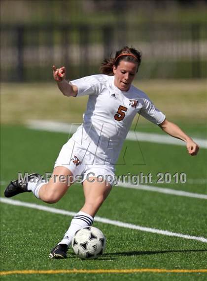 Thumbnail 3 in Westwood vs Cypress Woods (5A Bi-District Playoff) photogallery.