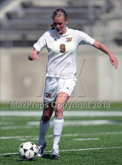Thumbnail 3 in Westwood vs Cypress Woods (5A Bi-District Playoff) photogallery.