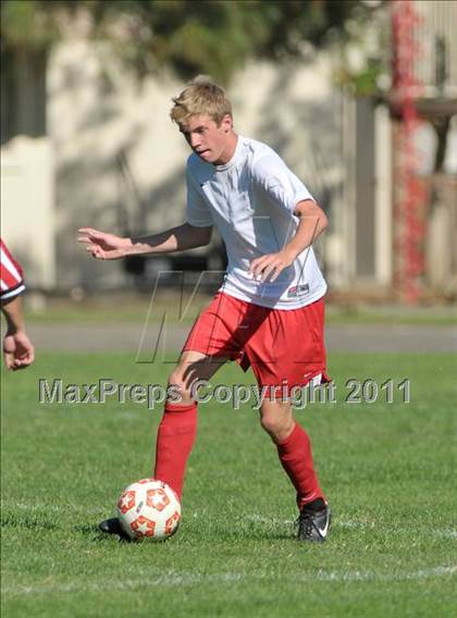 Thumbnail 2 in Trinity Prep @ Sacramento Country Day photogallery.