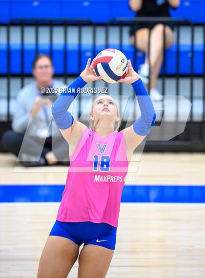 Thumbnail 3 in Batesville @ Valley View photogallery.