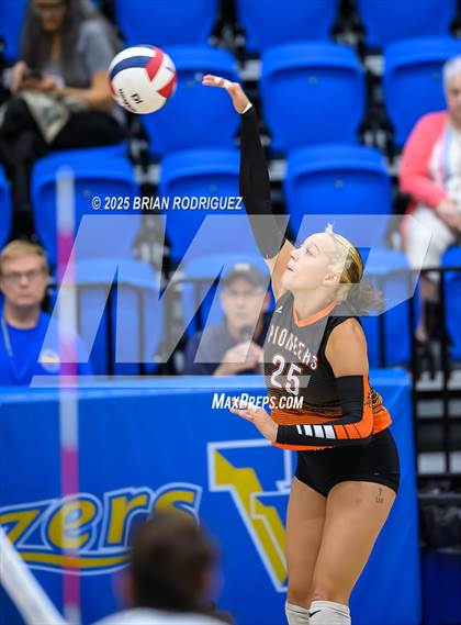 Thumbnail 3 in Batesville @ Valley View photogallery.