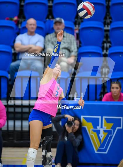 Thumbnail 1 in Batesville @ Valley View photogallery.