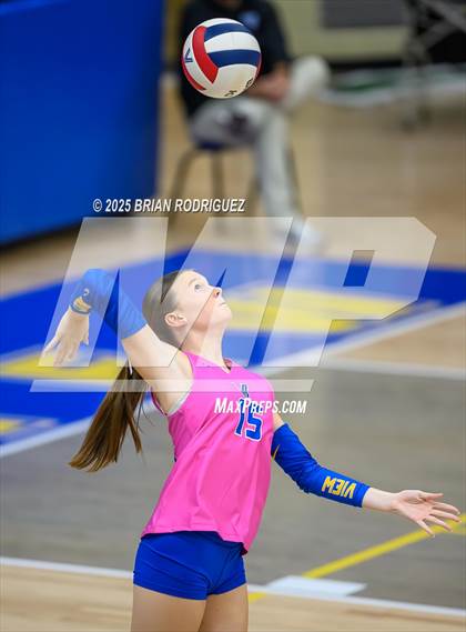 Thumbnail 1 in Batesville @ Valley View photogallery.