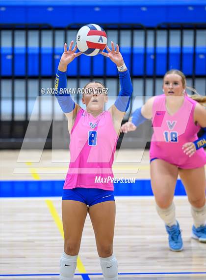 Thumbnail 3 in Batesville @ Valley View photogallery.