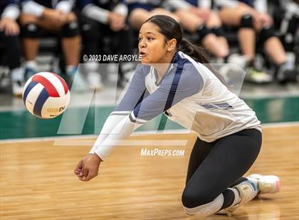 Thumbnail 3 in Hunter vs. Alta (UHSAA 5A 2nd Round) photogallery.